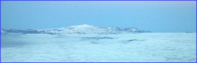 vue d'avion sur Bavella